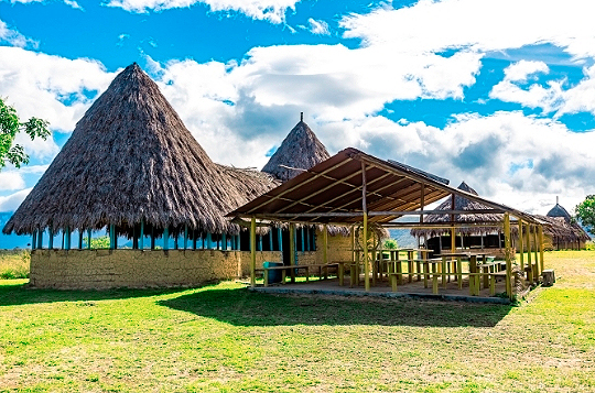 Churuatas-Canaima-Venezuela-TheGoldenShelter.es