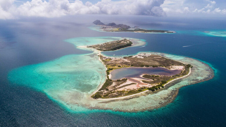 Madrisqui-Cay-Los-Roques-Venezuela-TheGoldenShelter.es