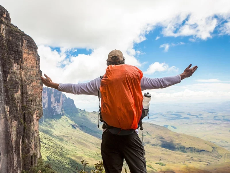 Tourist-on-top-of-a-Tepui-in-Venezuela-TheGoldenShelter.com